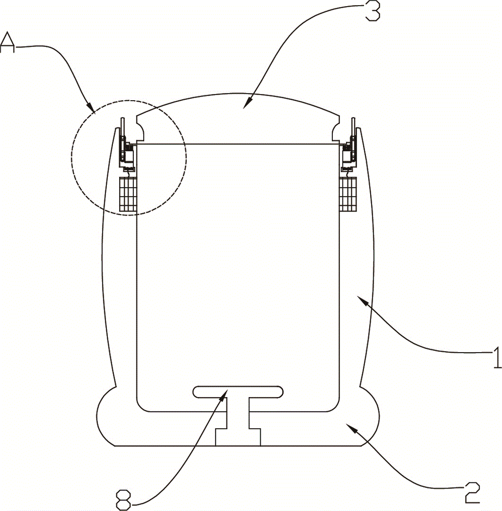 Electric kettle for preventing user from forgetting to close kettle lid