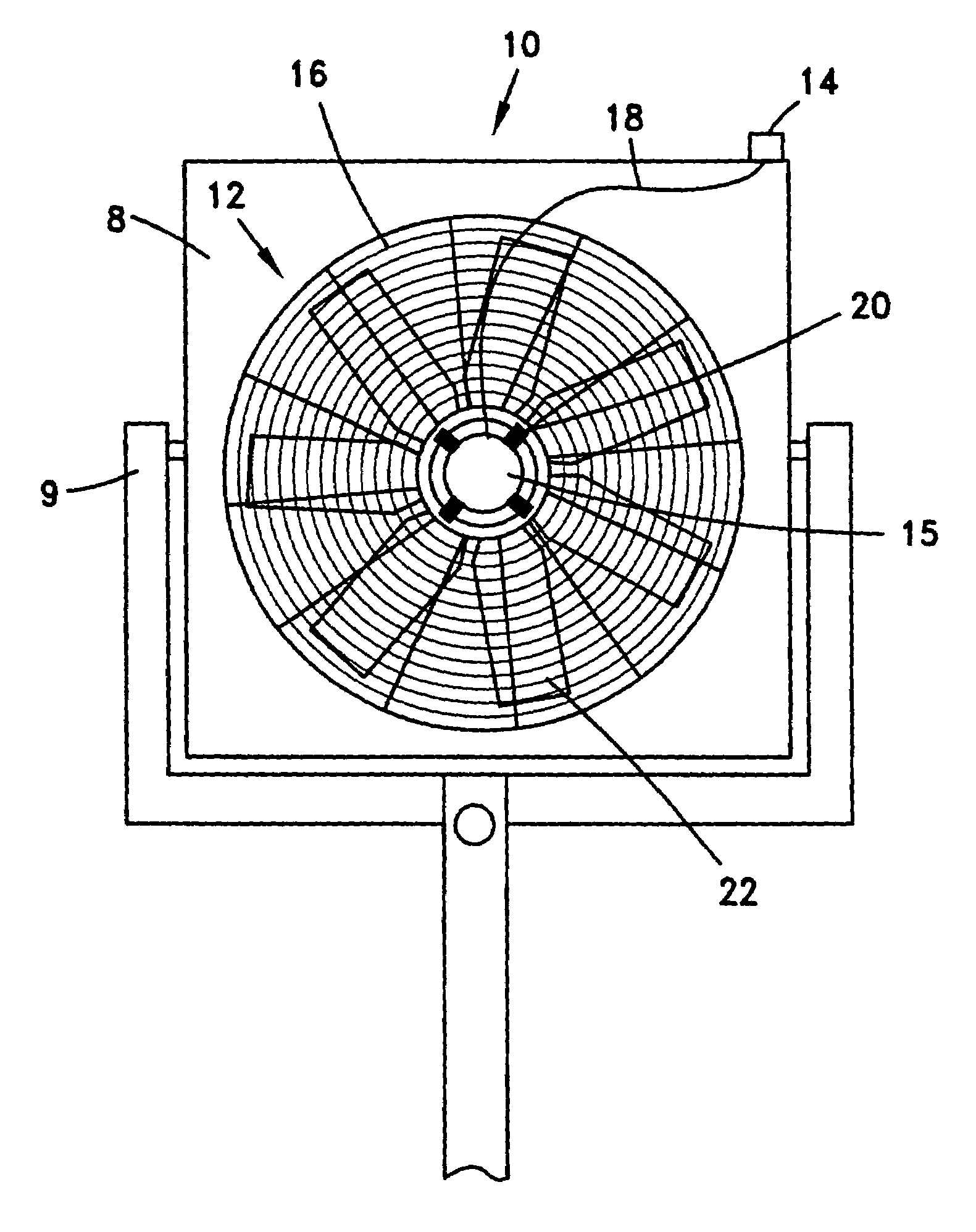 Spray device for cooling cattle in sheds and method of using the same