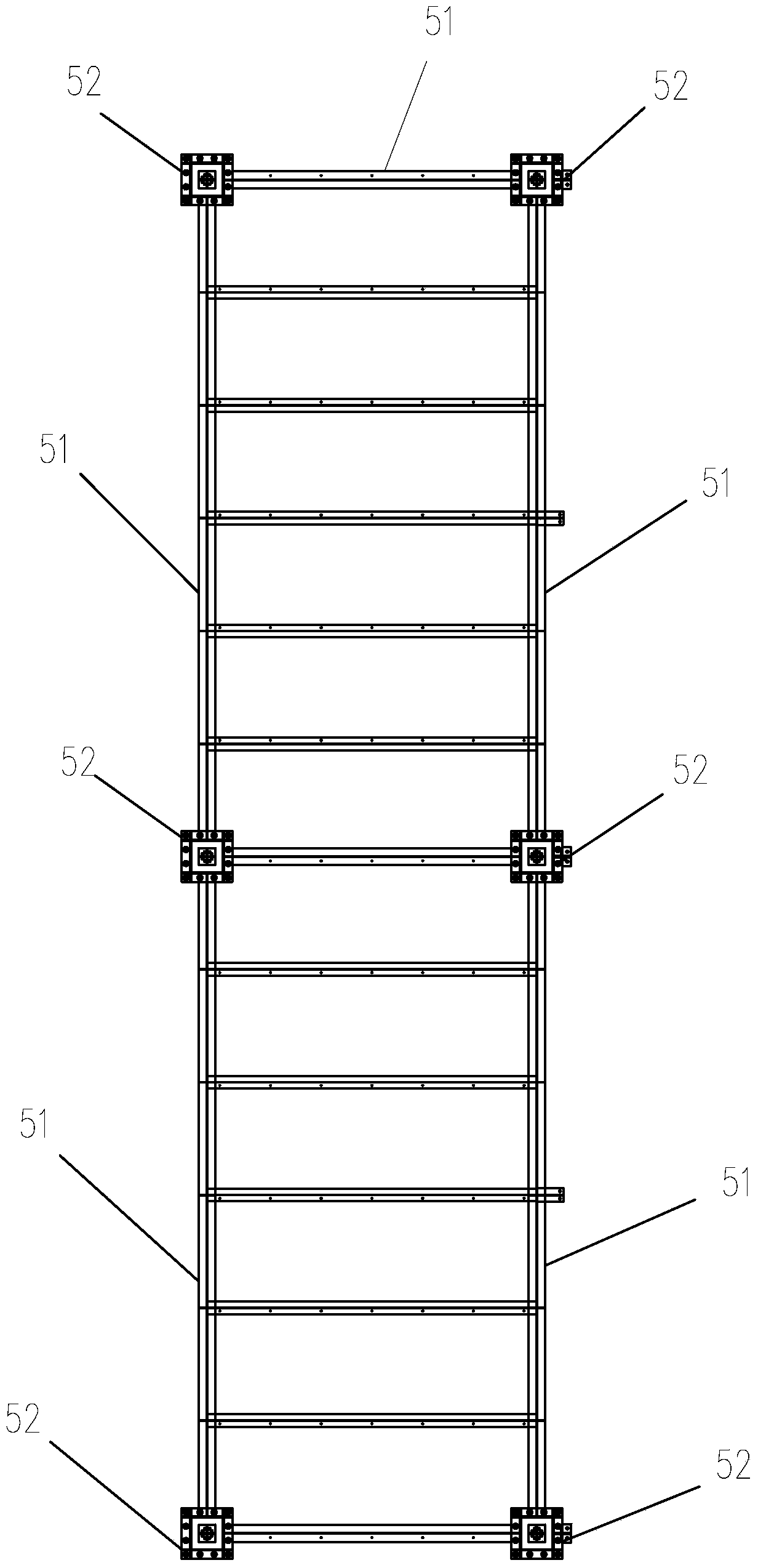 Integrated floor module and assembling method thereof