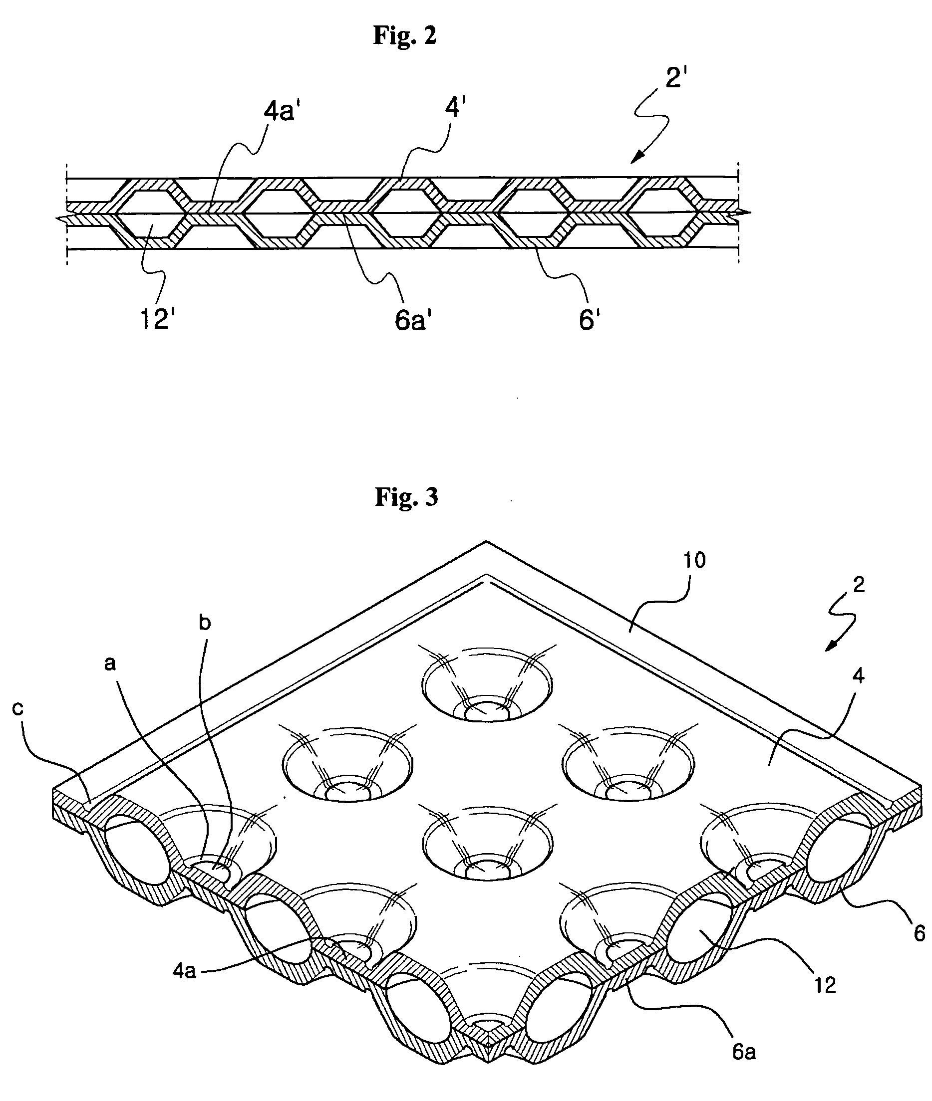 Heating system of floating structure including heating panel having round to elliptic inner fluid pathway