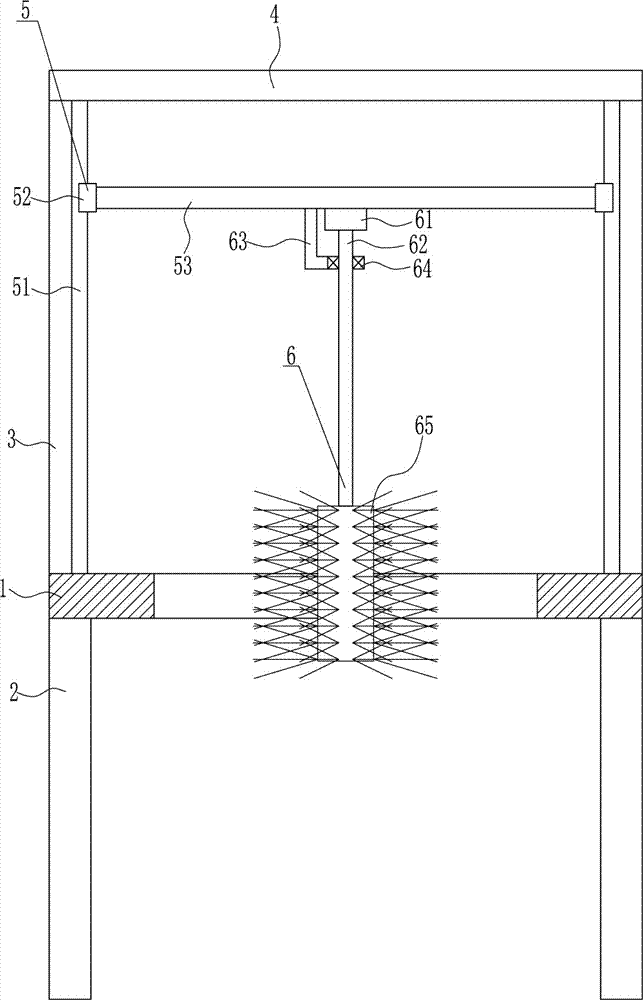 Efficient cleaning device for chemical raw material bucket