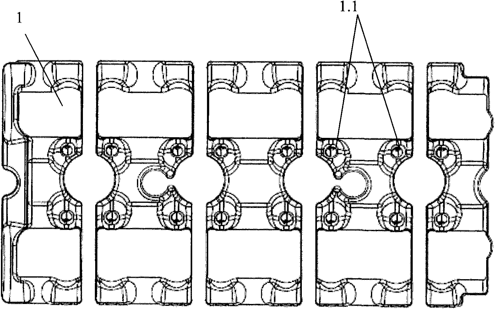 Sand core structure for precasting high-pressure oil channel of engine cylinder cover and precasting method