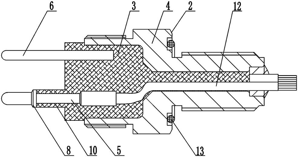 Watertight connector with skeleton-free structure