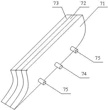 Device and method for friction fuzzing and pilling of yarn