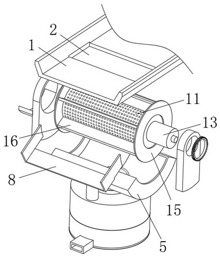 A method and device for cooling and recovering oil stains for multi-functional CNC machine tools