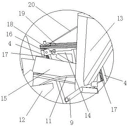 Cutting device of a corn harvester