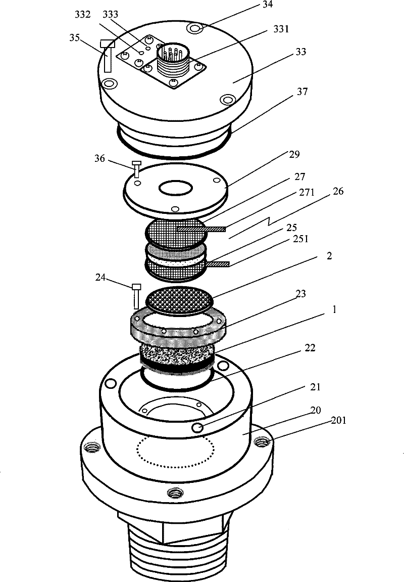 Gas sensor for monitoring gas content in insulating oil