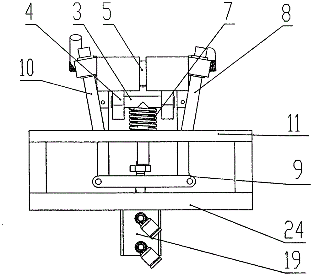 Even-gumming type rubber shoe bottom mold assembly