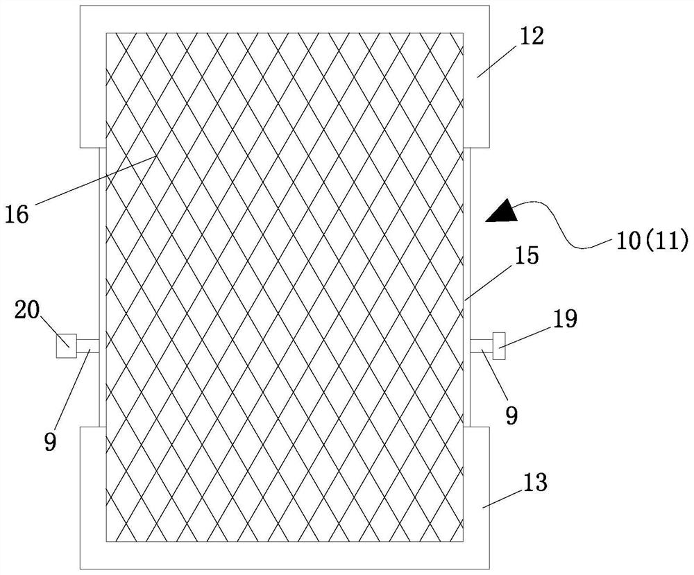 Portable heat flow barrier device for fire scene combat