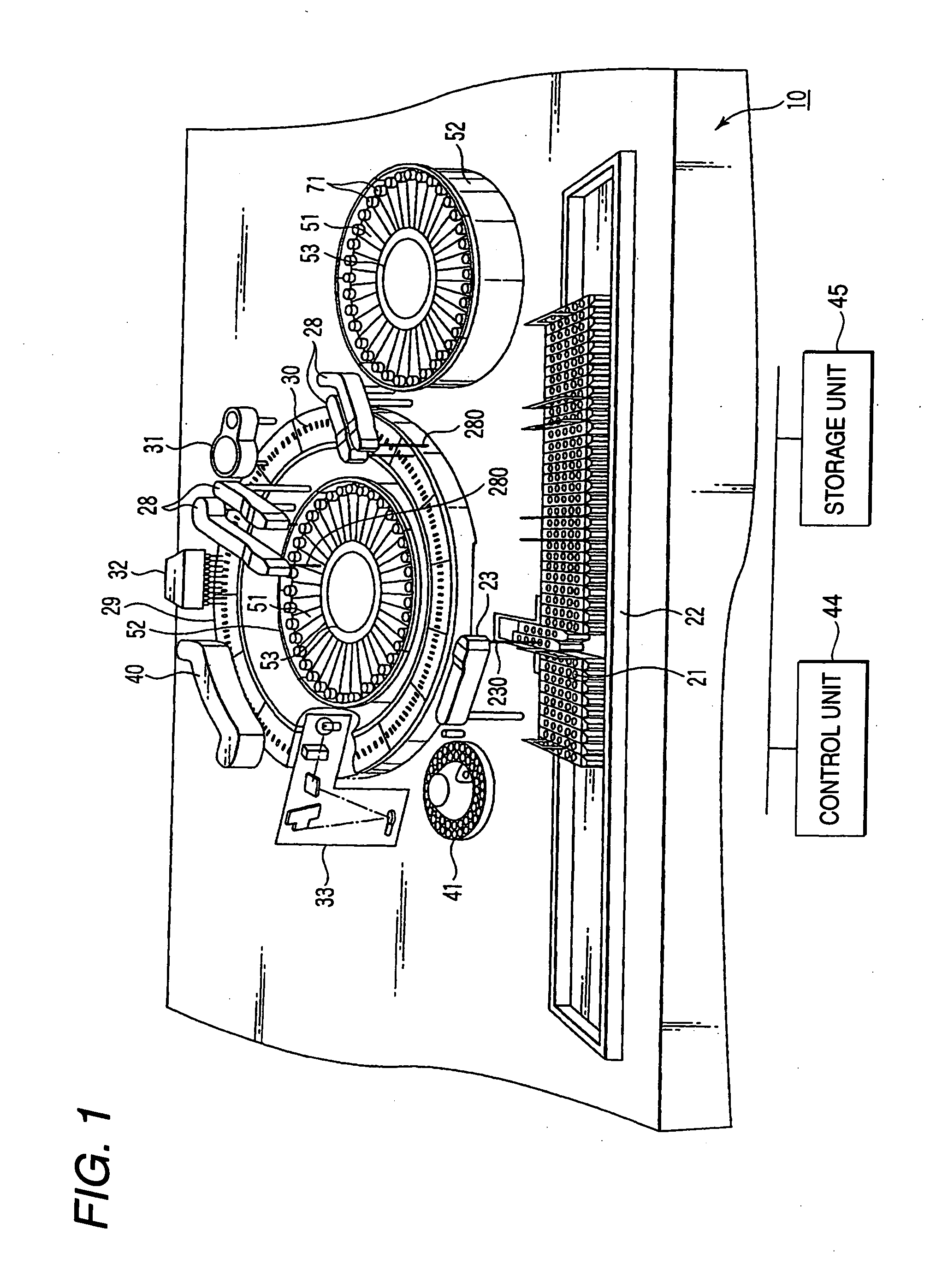 Analyzer, lid device, and reagent storing device