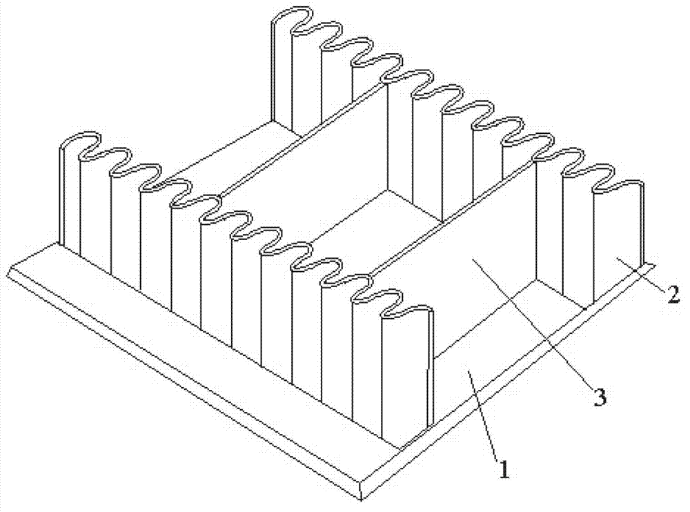 Large-inclination wavy-retaining-edge conveying belt and processing method thereof