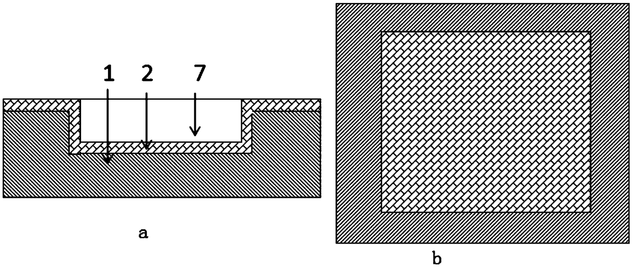 Piezoelectric microphone with high sensitivity as well as production method