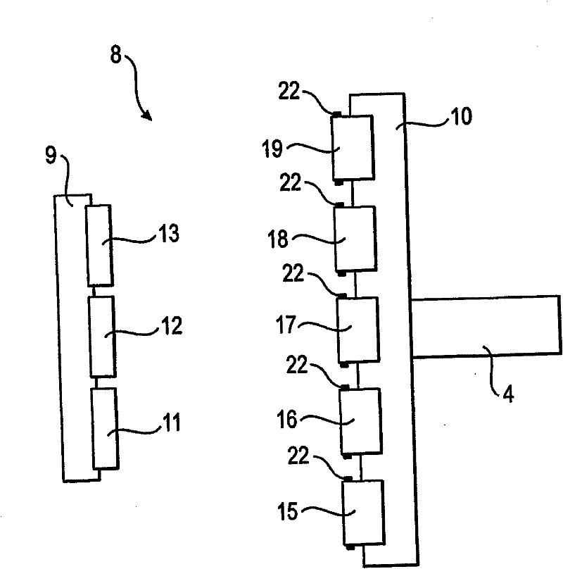 Hydraulic coupling of a vertically adjustable dish basket of a dishwasher