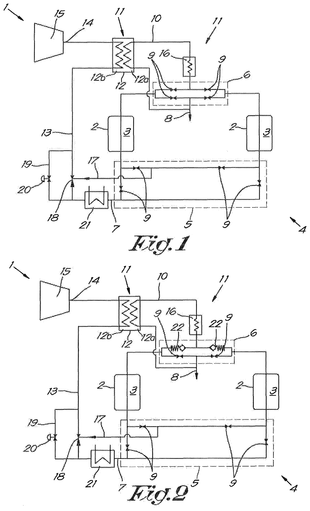 Drying device and method for drying a compressed gas