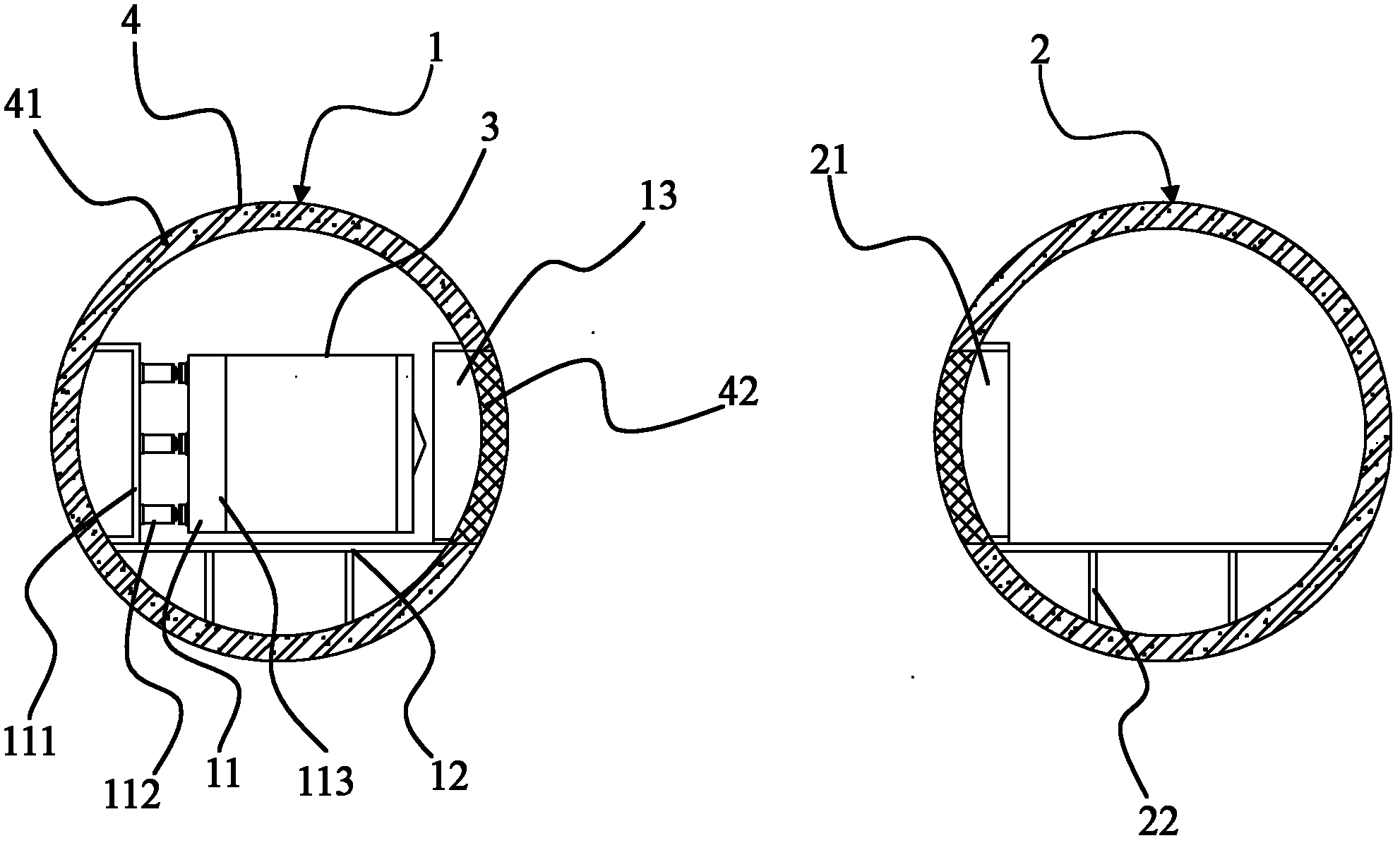 Tunnel connecting passage construction method for directly cutting segment rings through pipe jacking machine