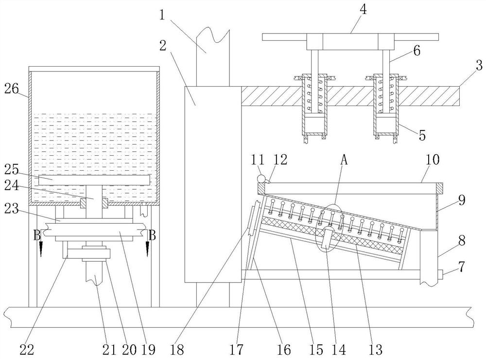 A laterally fixed comb frame for tower library