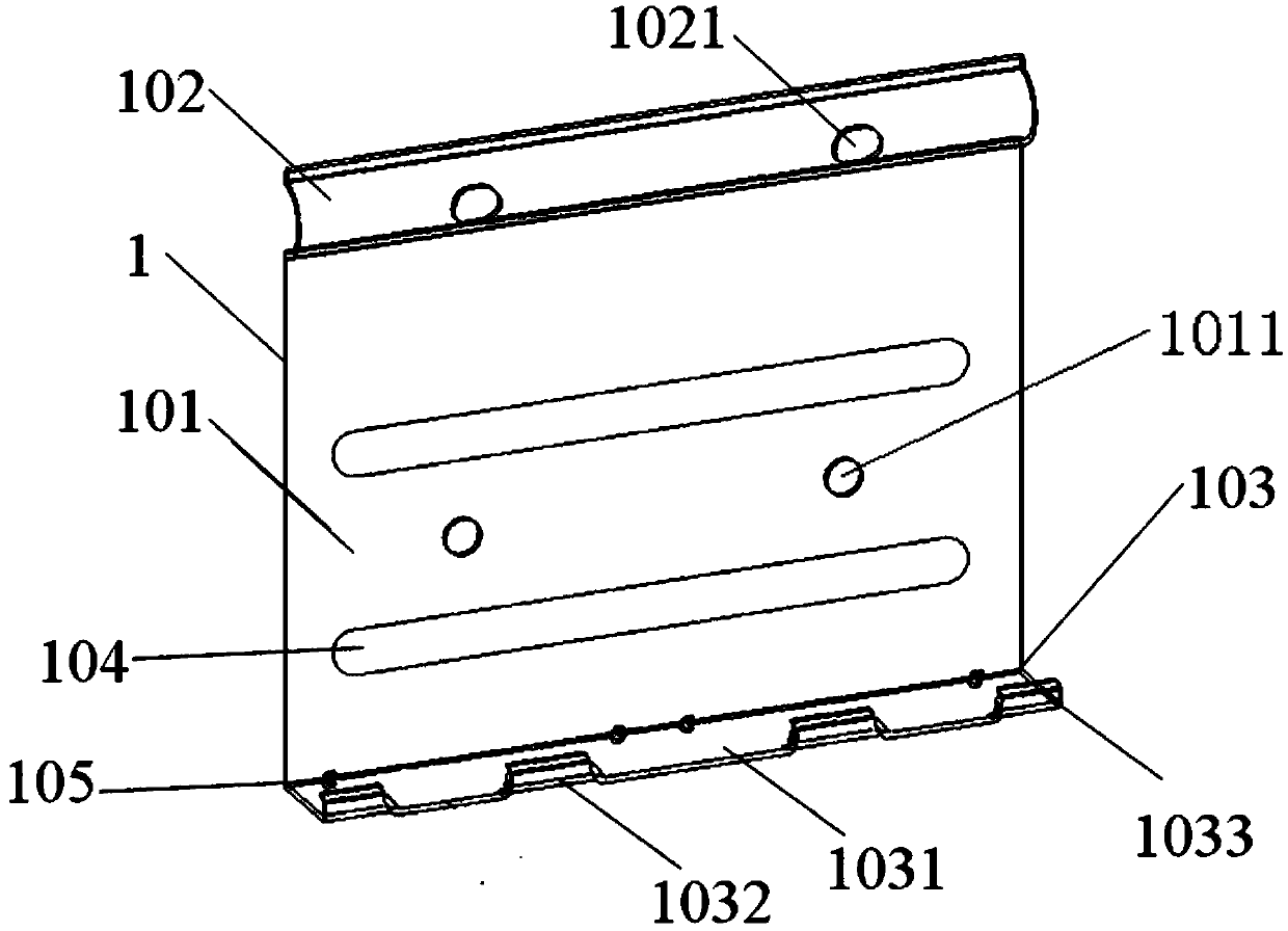 Anti-corrosion connection plate without group holes