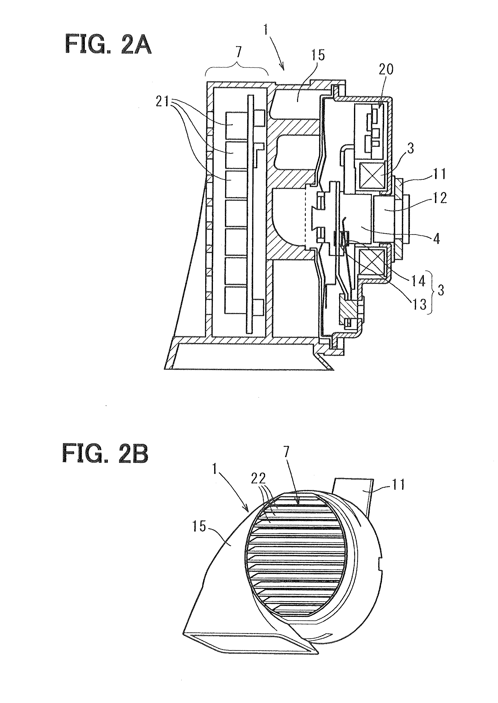 Vehicular annuniciation device and method for notifying proximity of vehicle