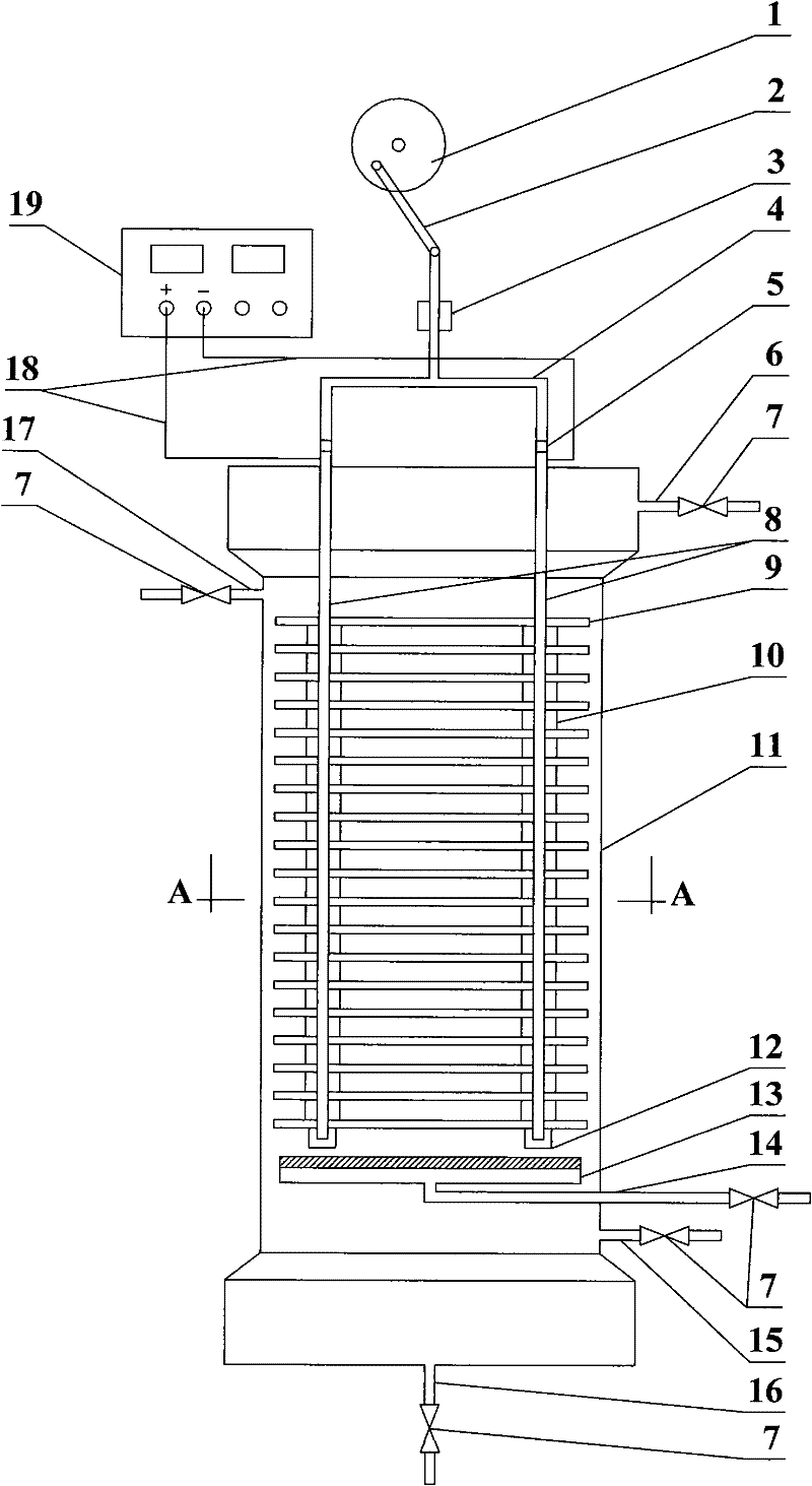 Electric flocculation device for industrialized microalgae separation and collection