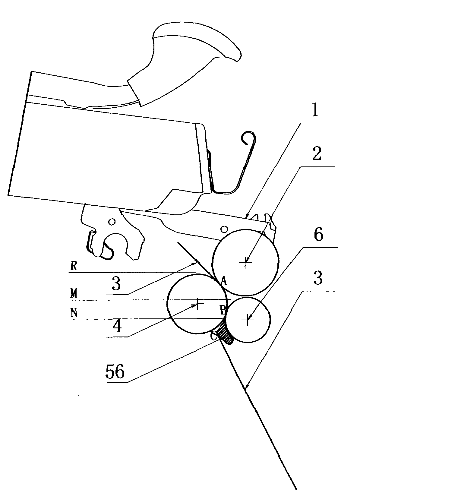 Compact spinning apparatus of spinning frame