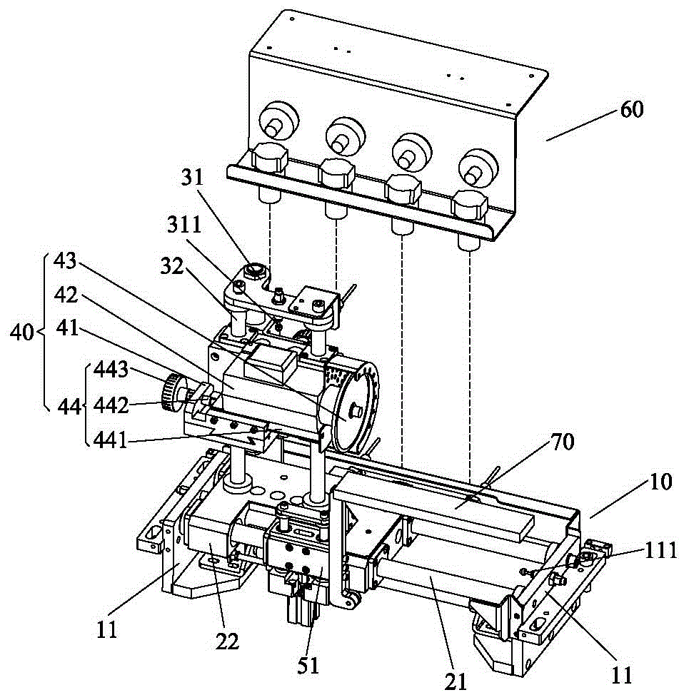 Single-motor head and tail end cropping device of automatic edge banding machine