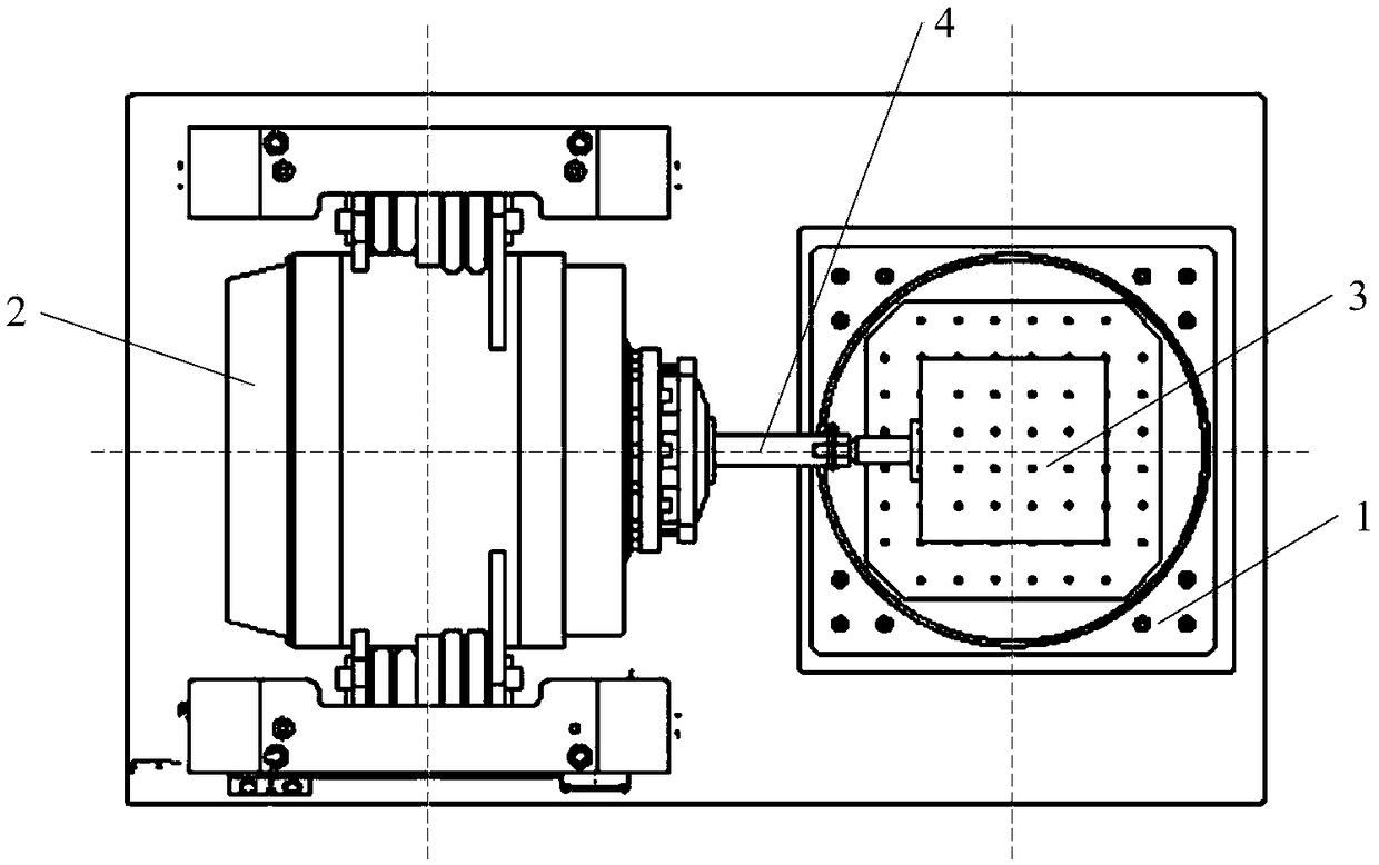 Decoupling mechanism for two-axis synchronous vibration test and test device