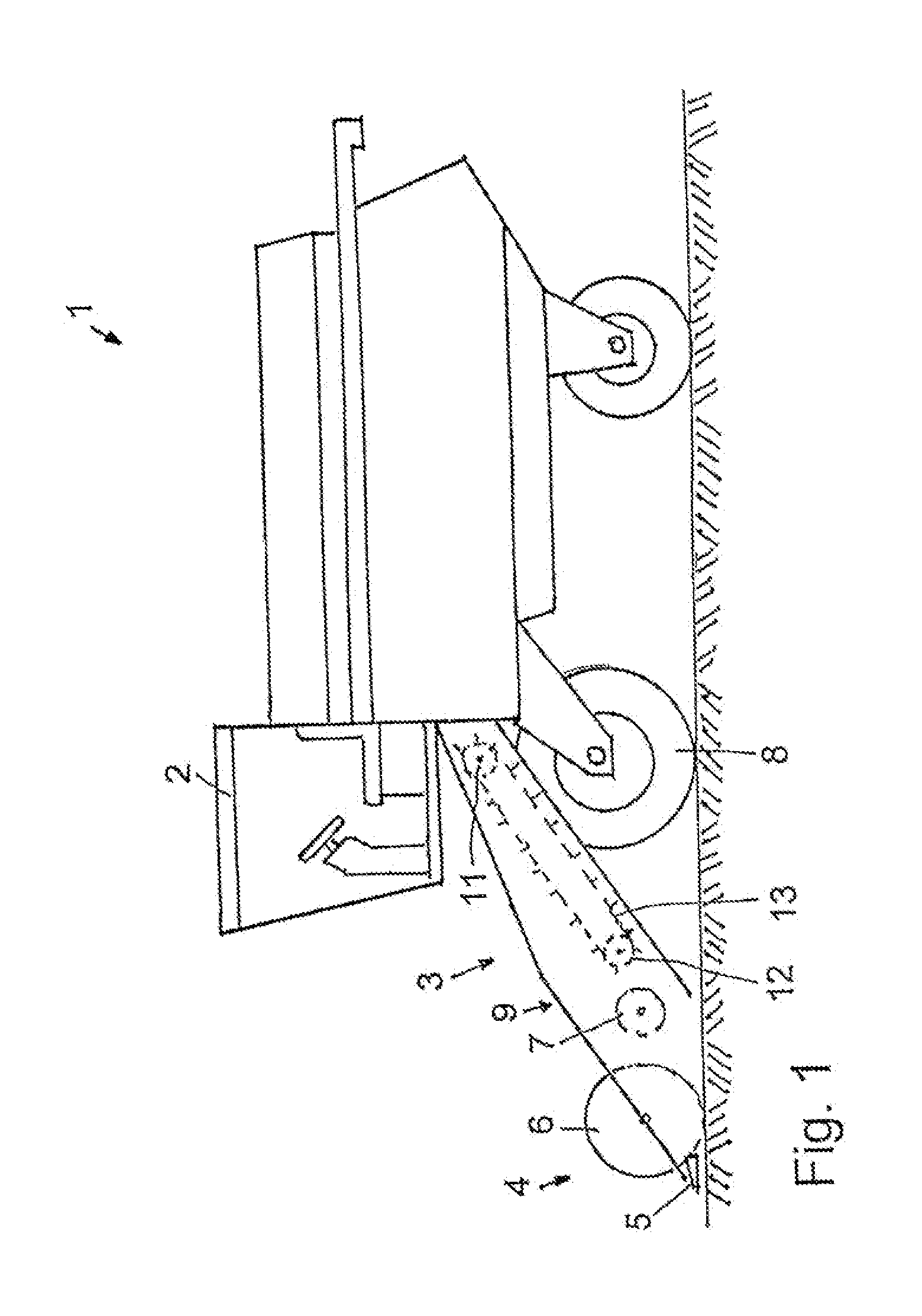 Inclined conveyor for combine harvesters