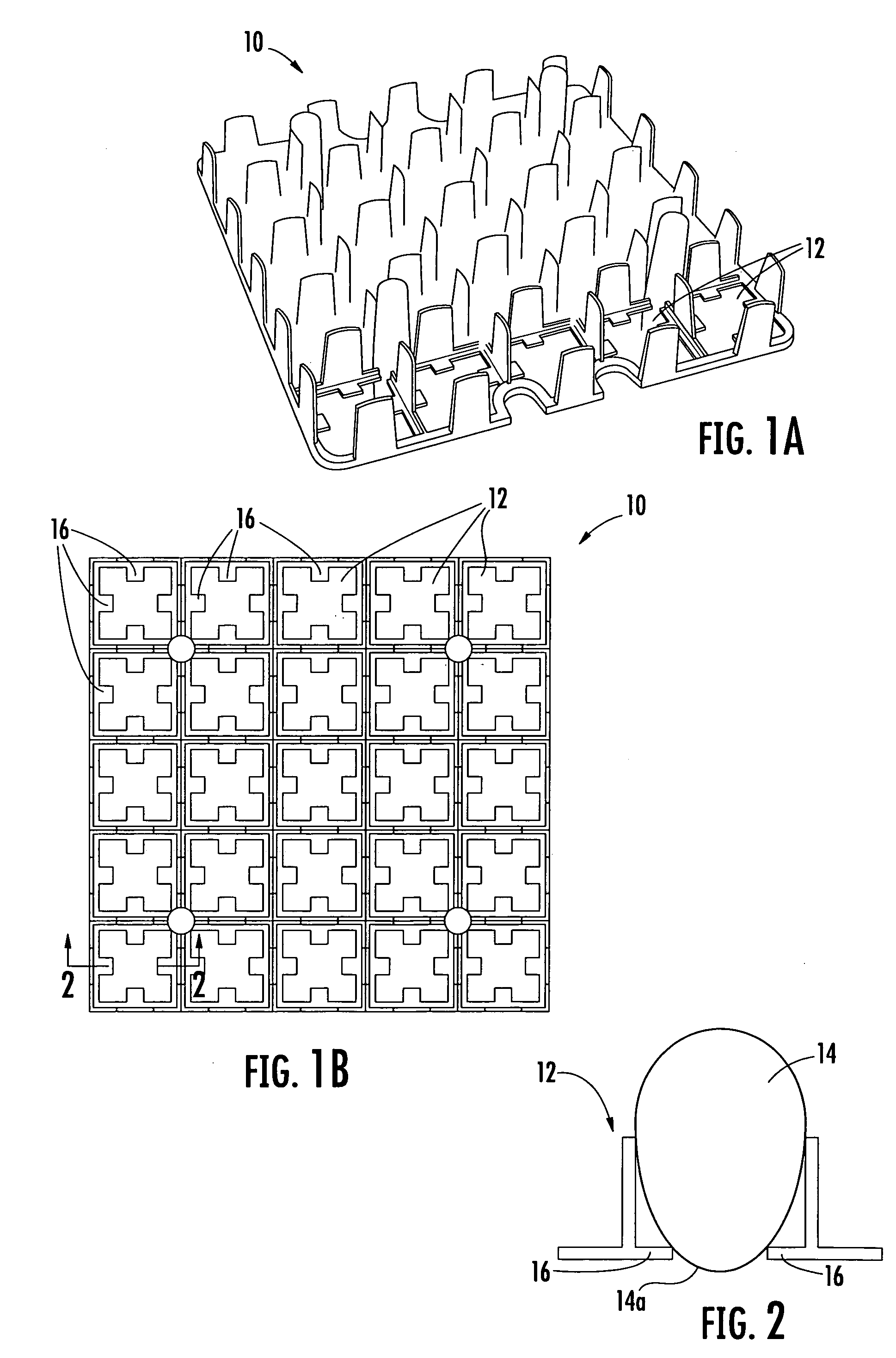 Methods and apparatus for detecting the presence of eggs in an egg flat