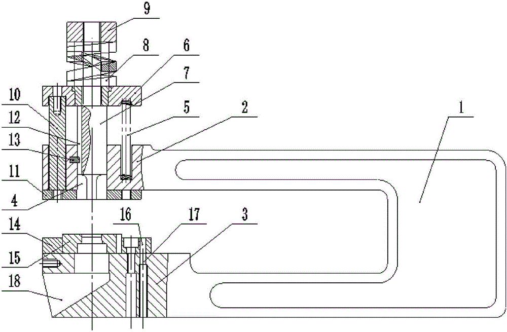 Plate punching die and punching method thereof