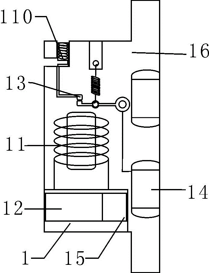 Water heater protecting device with wireless induction power interruption function