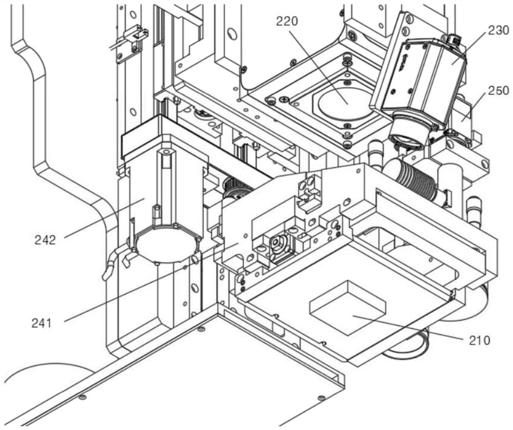 Device and method of laser compression bonding for semiconductor chip