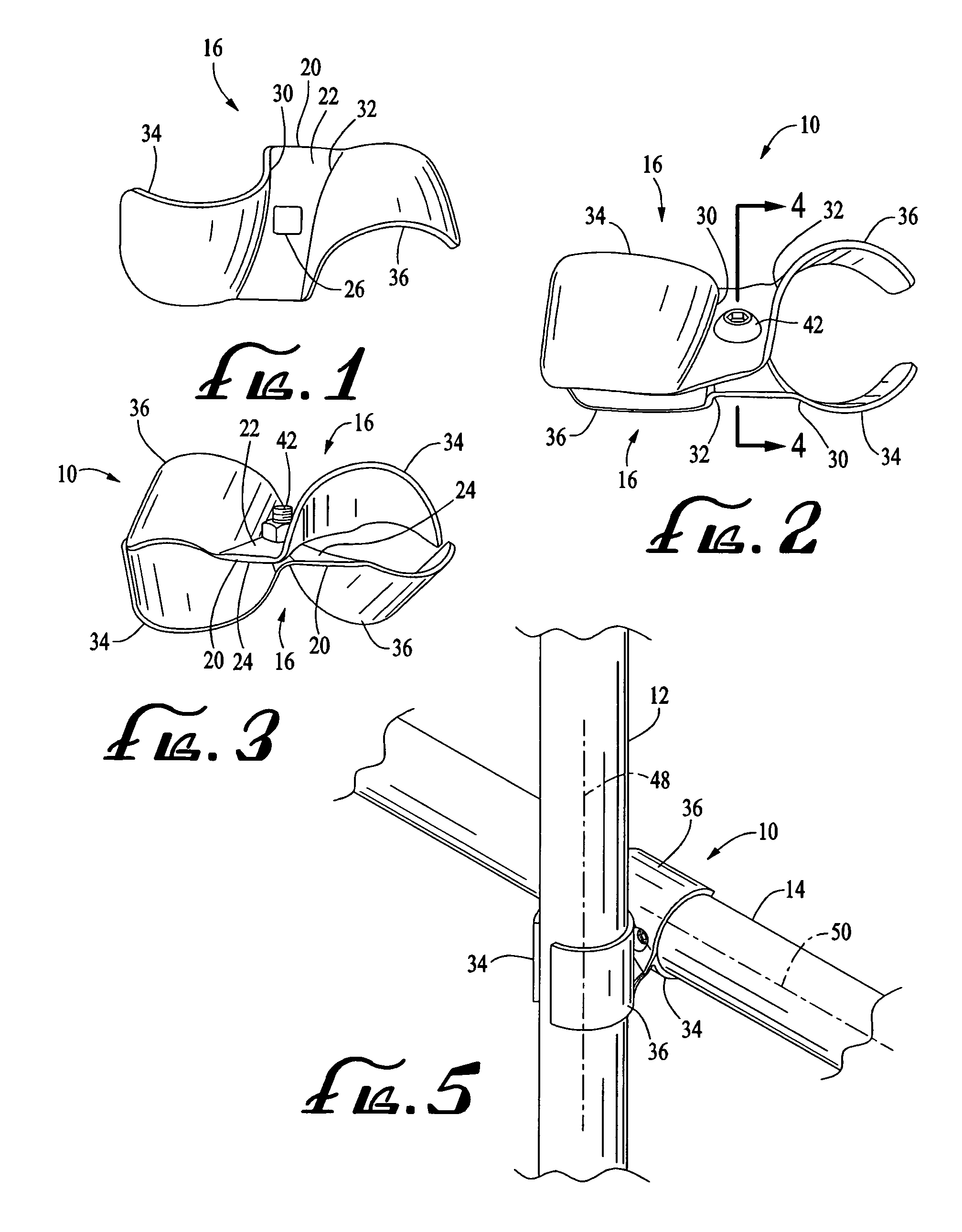 Clamp for interconnecting orthogonally oriented pipes