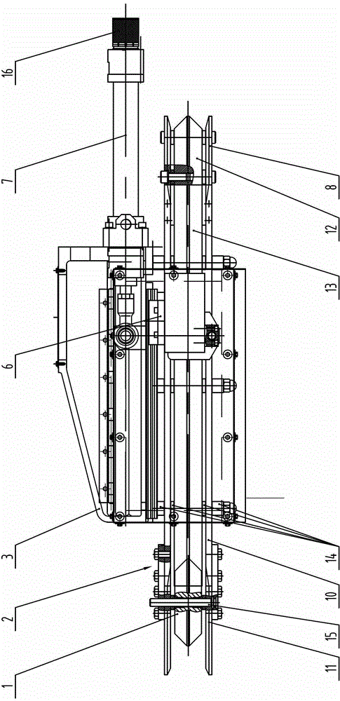 Auxiliary conveying mechanism of automatic metal round-link chain flash butt welder