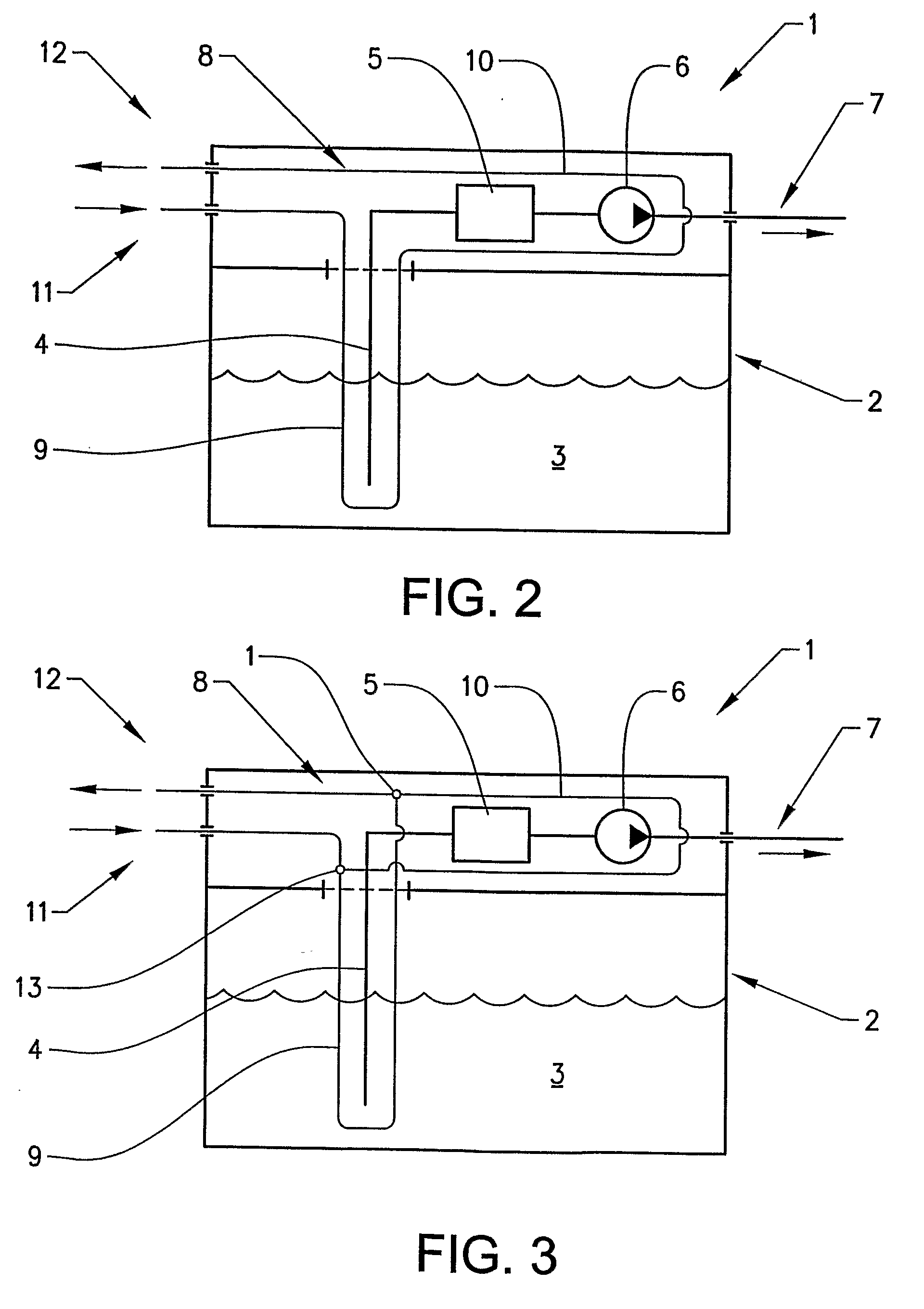 Liquid receptacle for a vehicle