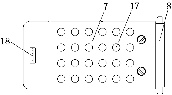 Raw material separation and recycling device for crusher for mechanical and chemical engineering