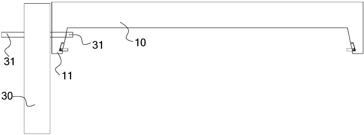 Pulley-clip scaffold with cross rod falling-off-preventing self-locking device and mounting and dismounting method of pulley-clip scaffold