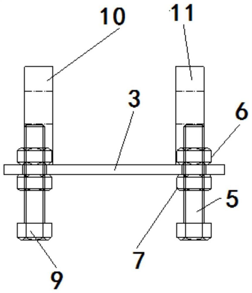 A long-distance hinge seat positioning welding tool and its positioning welding method
