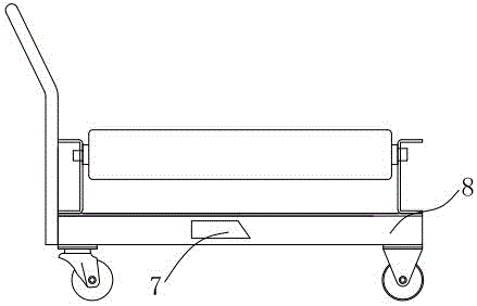 Gravity-type baffle device used at tail end of conveyer