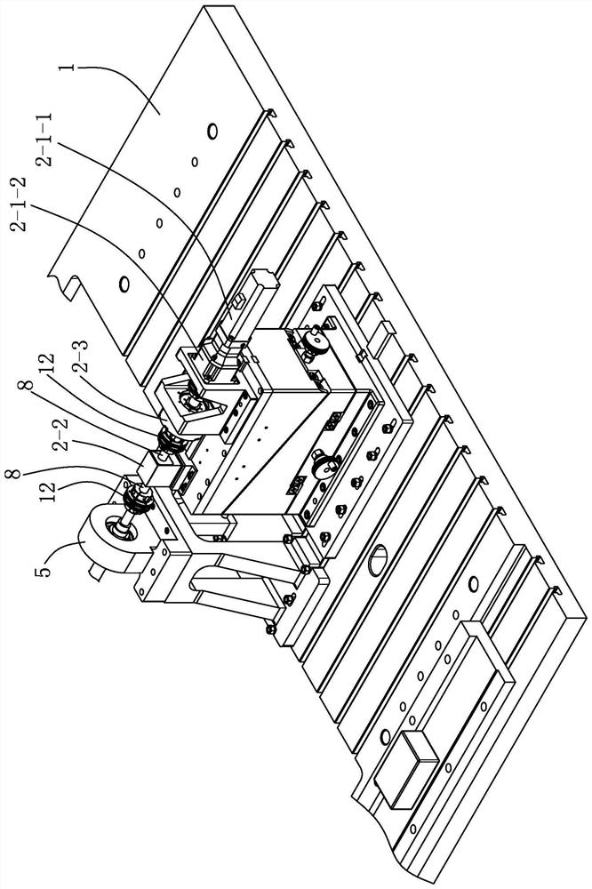 Moment rotary rigidity high-low temperature testing device