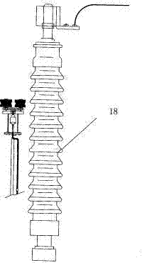 Insulated outer surface cleaning device for electrified pneumatic light high-voltage electric equipment