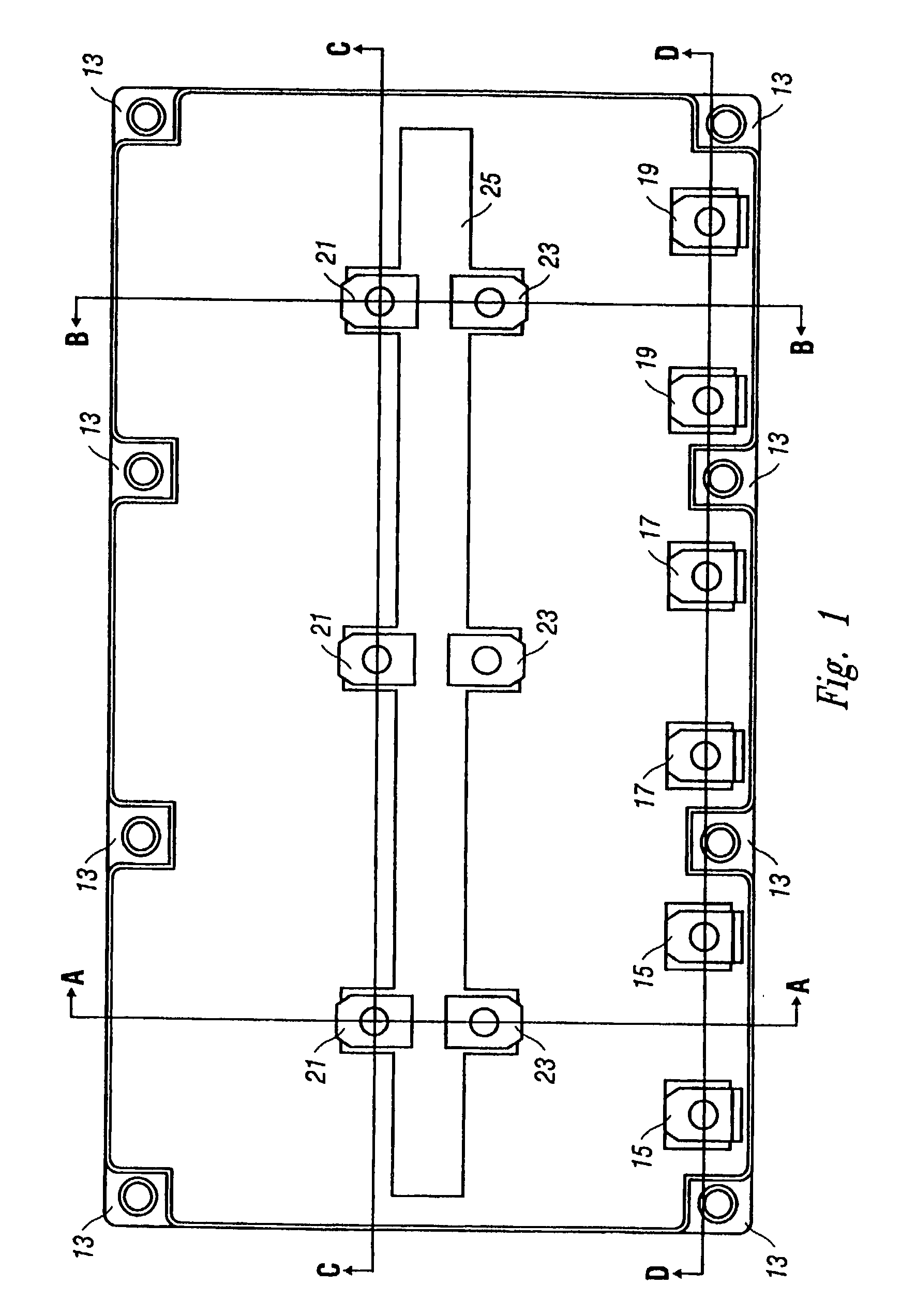 Leadframe-based module DC bus design to reduce module inductance