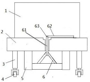 Electronic information display screen capable of displaying in all directions