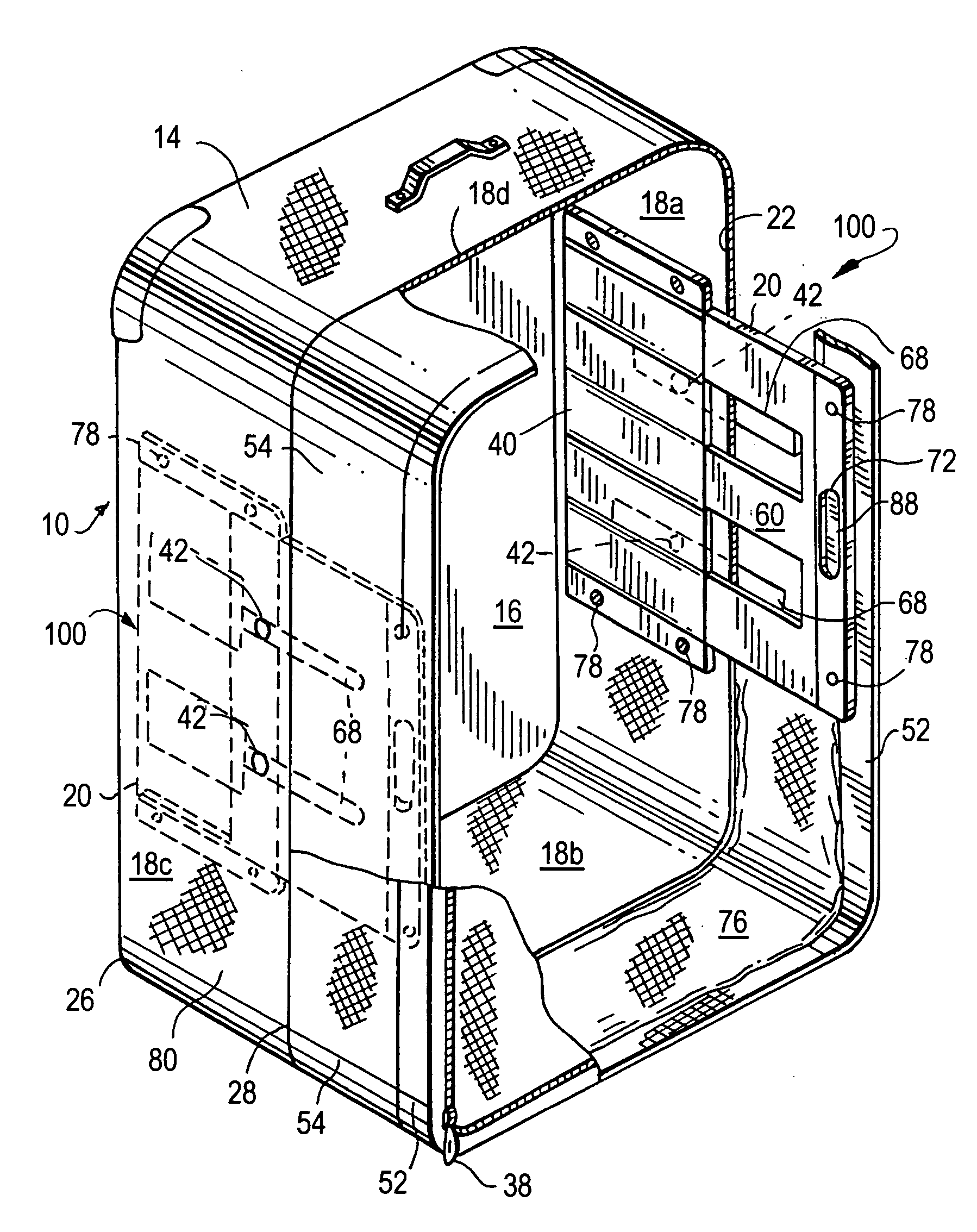 Expandable luggage with locking expansion mechanism