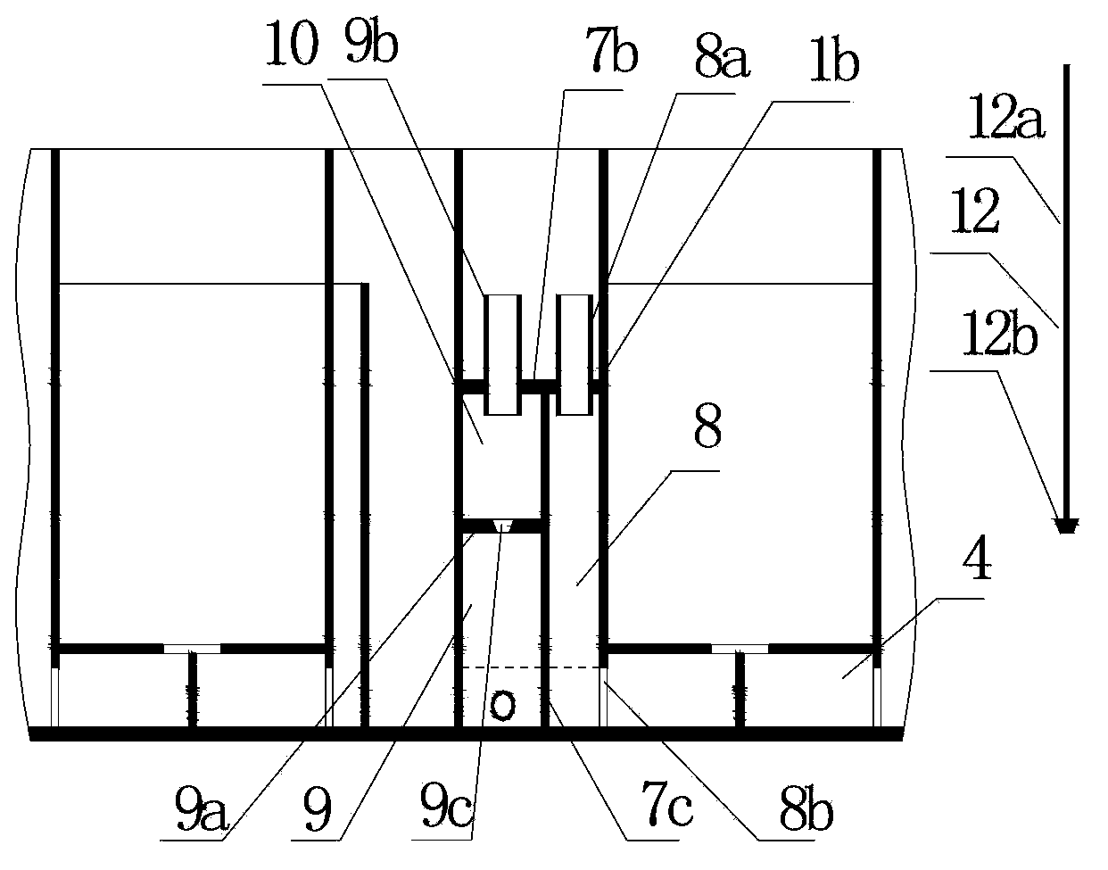 Local-stage aqueous-phase inner circulation device with box-type extraction tank