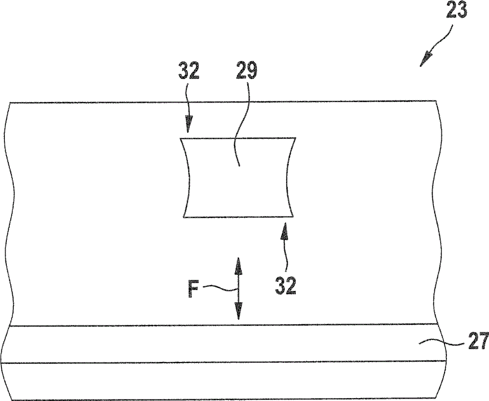 Chain links, conveying elements, and devices for compressing tobacco, rods or the like
