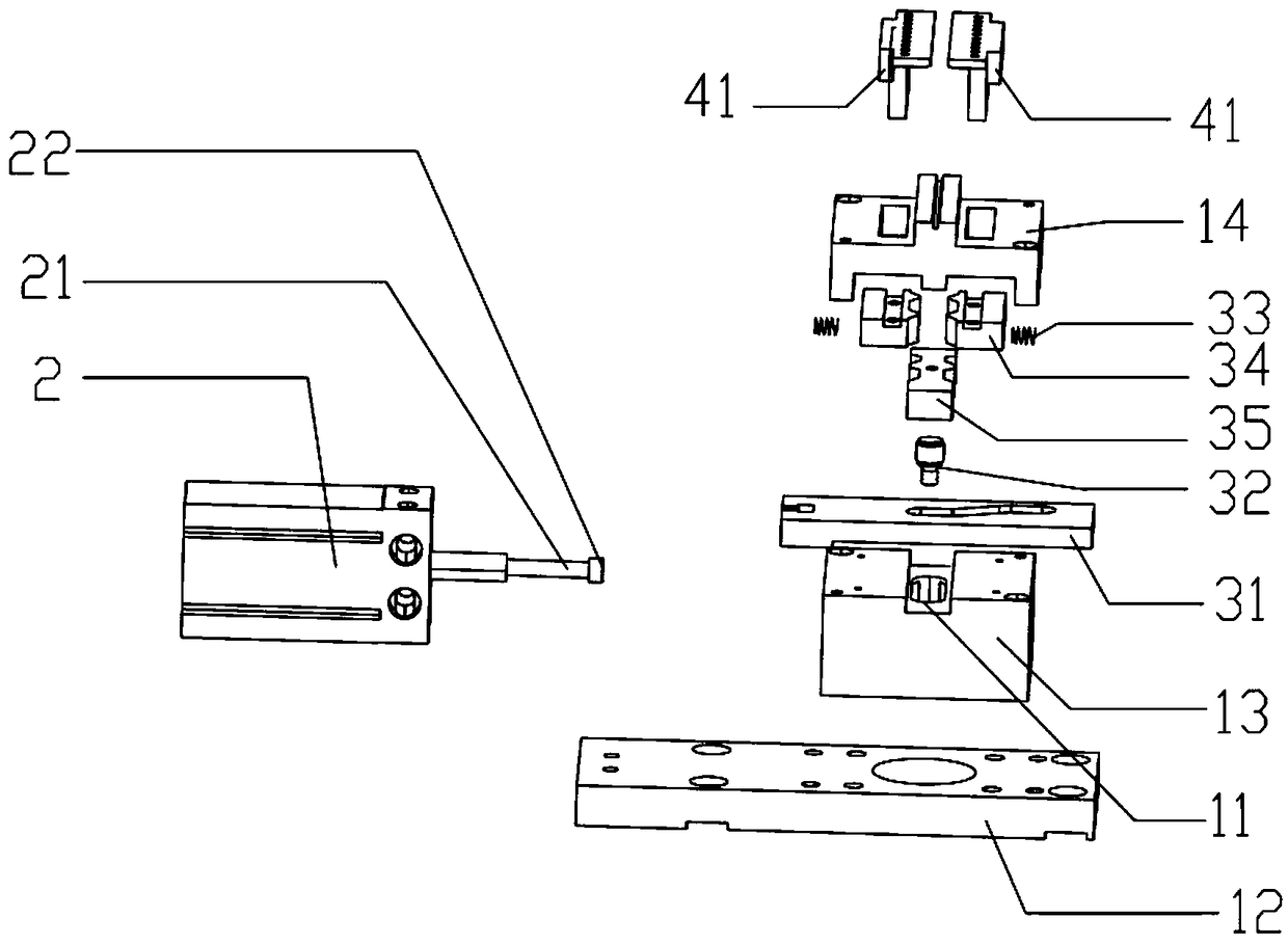 Clamping mechanism and terminal CCD detection packing machine provided with same