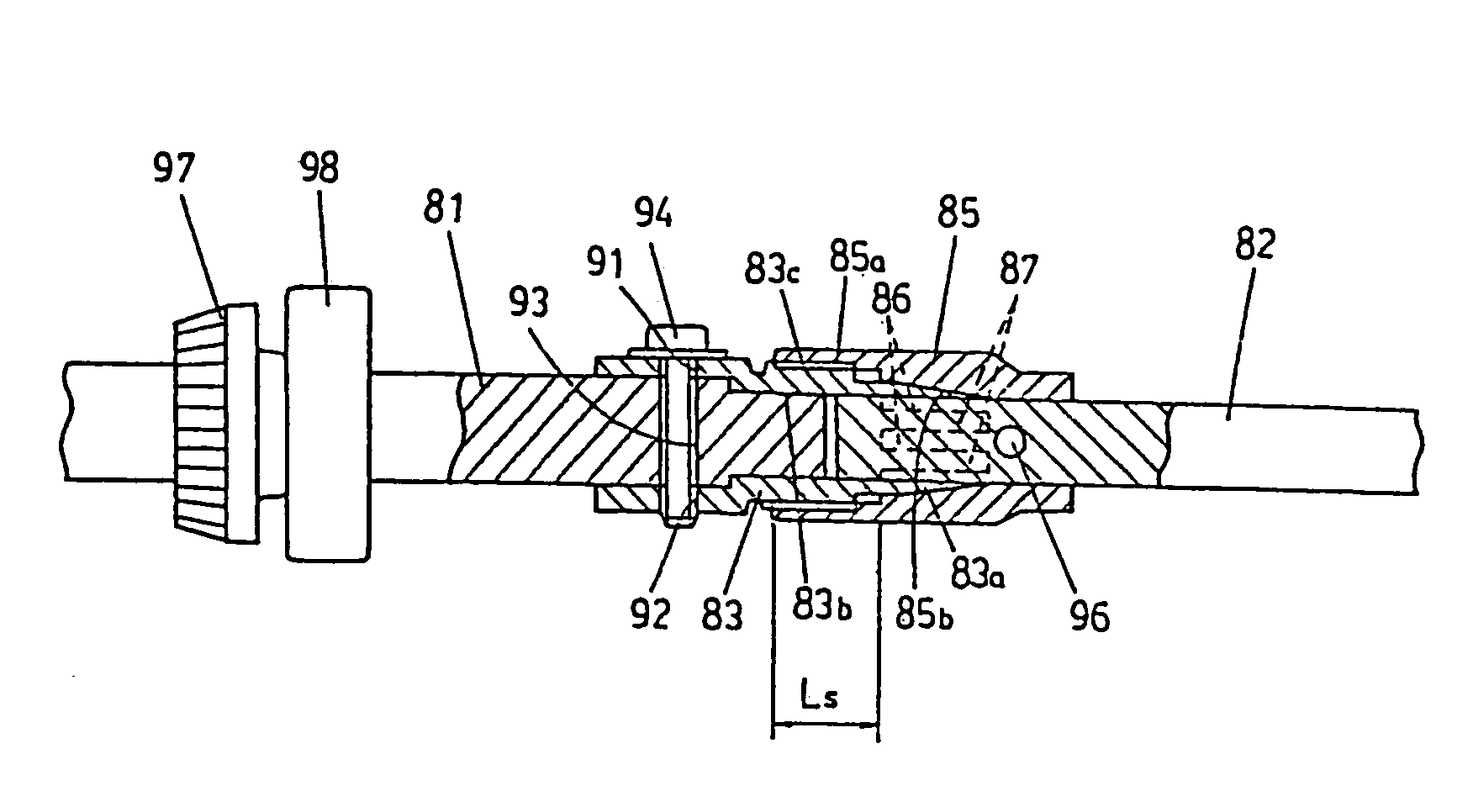 Device for and method of coupling shafts, image formation apparatus, process cartridge, and belt unit