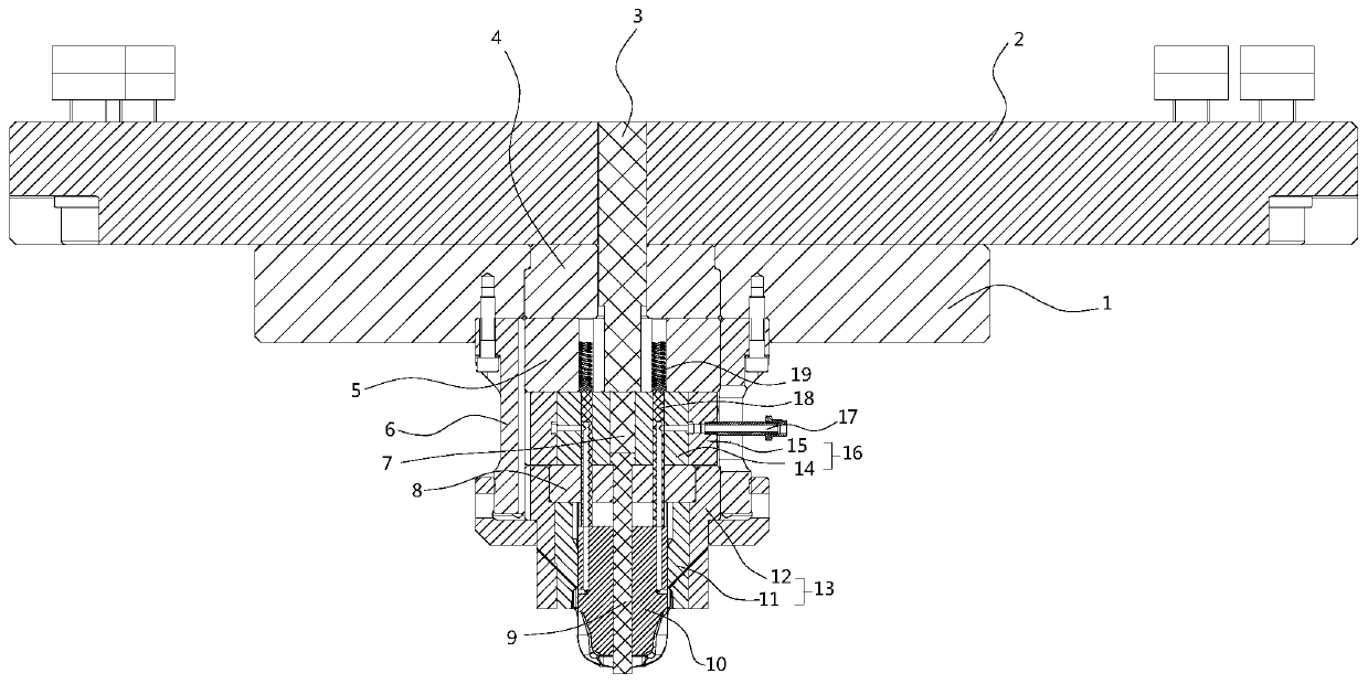 Hot forging die upper die with internal cooling function and cooling method thereof