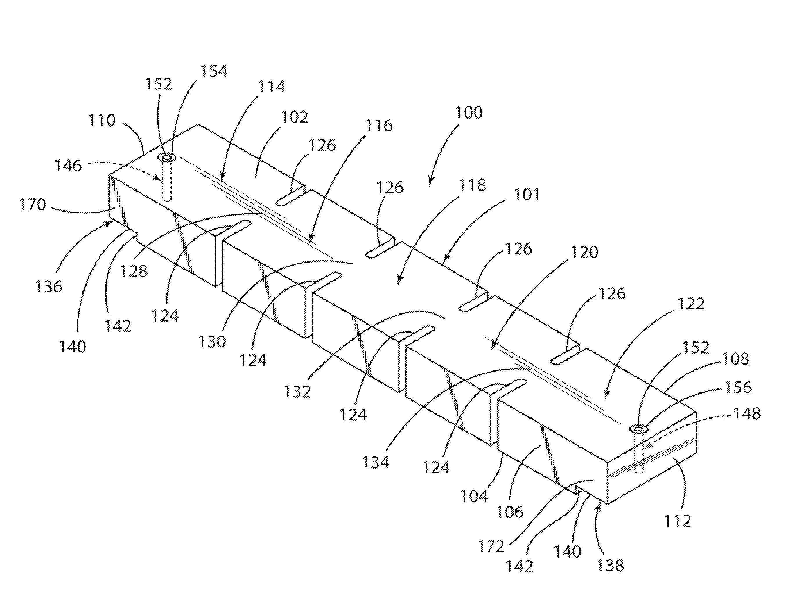 Dielectric Waveguide Filter with Structure and Method for Adjusting Bandwidth