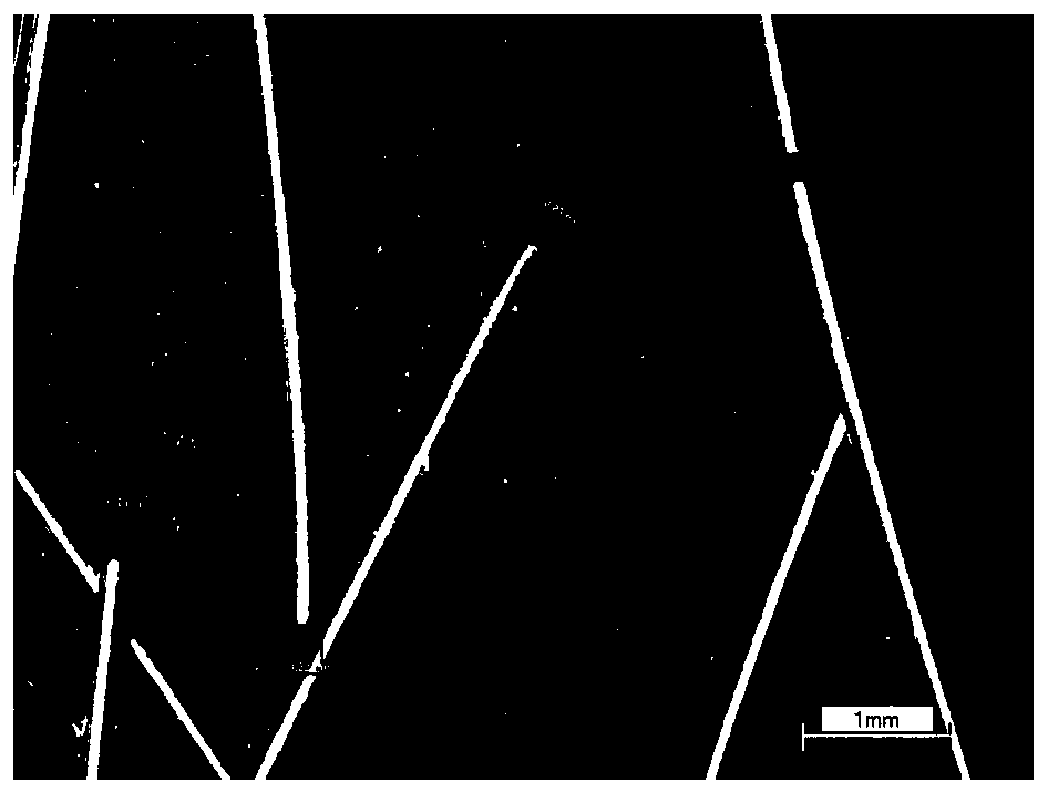 Inorganic composite material with low carbon steel properties and preparation method thereof